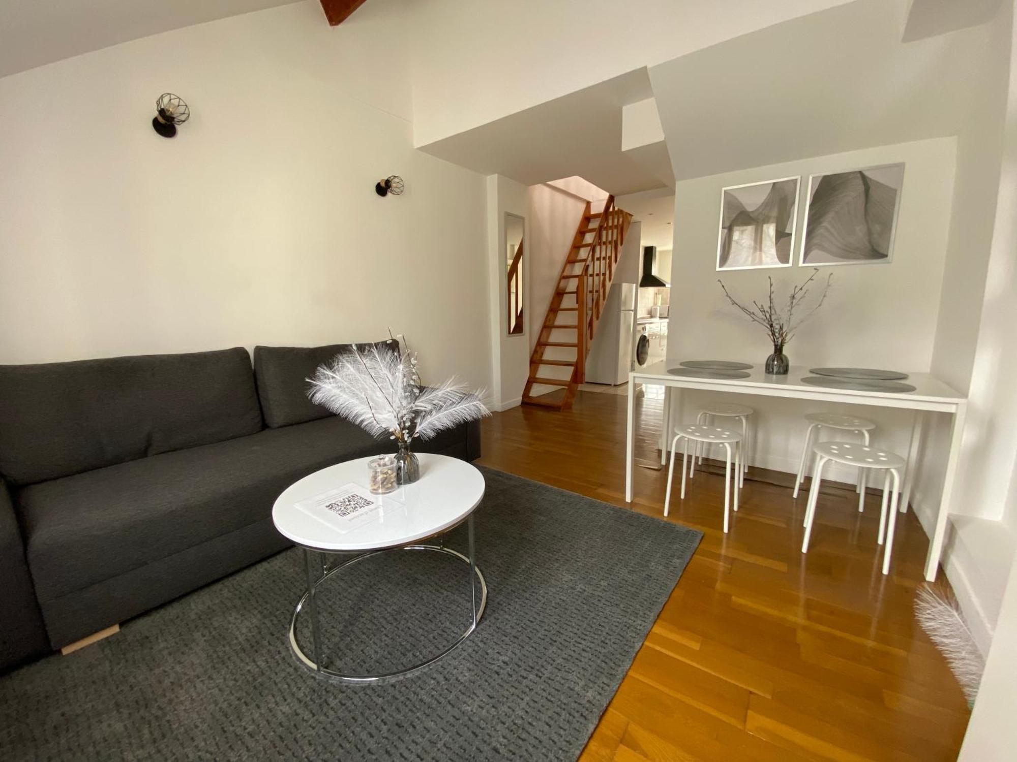 Duplex Minimaliste - 30 Min De Paris Apartment Saint-Ouen-l'Aumone Ngoại thất bức ảnh