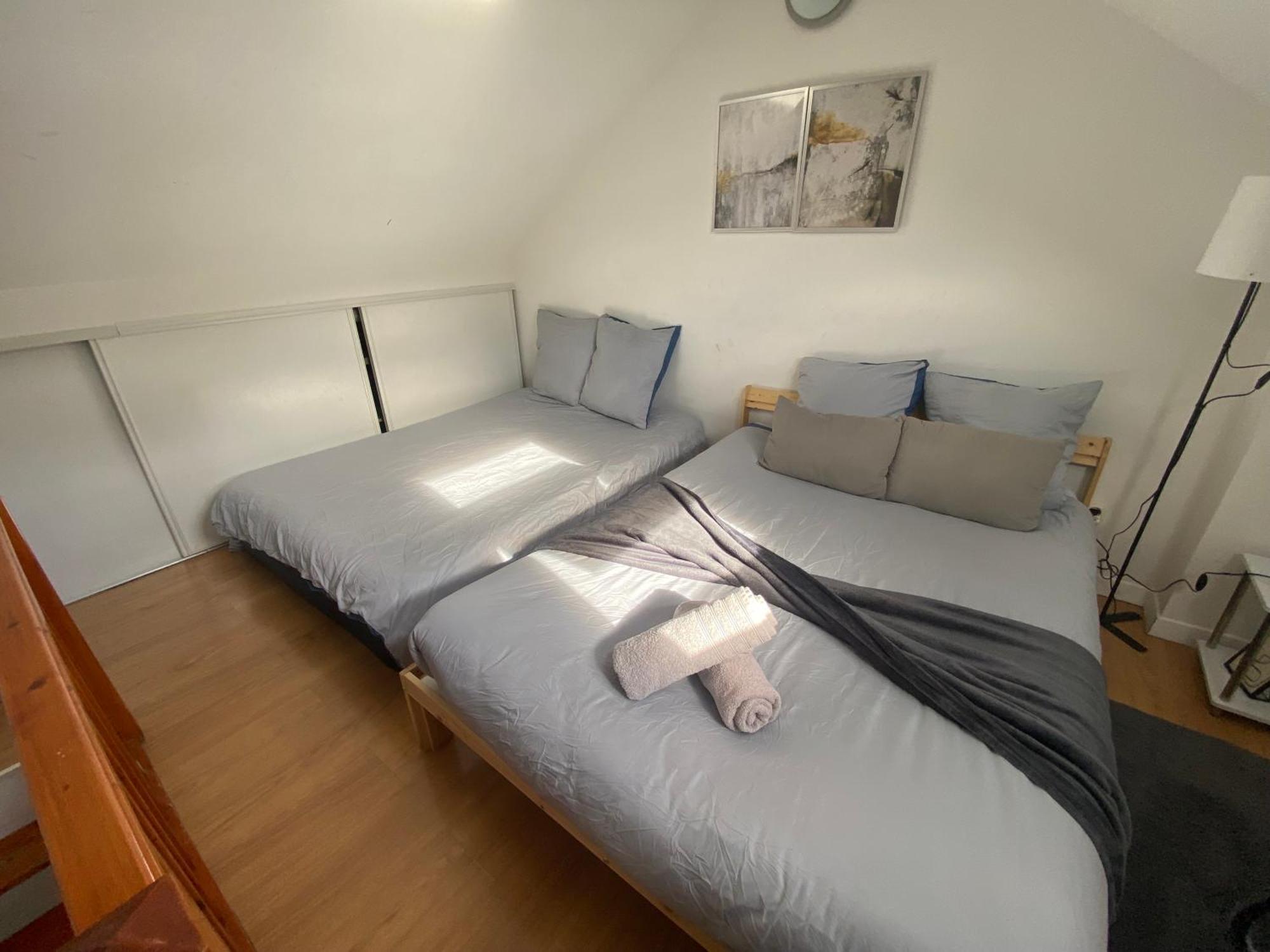 Duplex Minimaliste - 30 Min De Paris Apartment Saint-Ouen-l'Aumone Ngoại thất bức ảnh